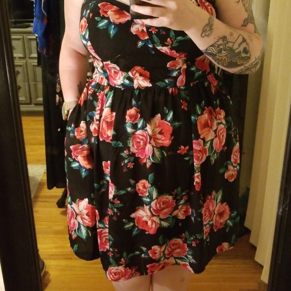 Xhilaration Floral Dress with Pockets!